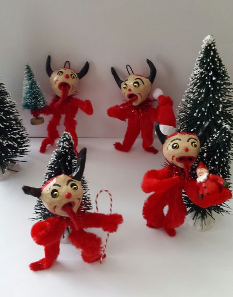 Krampus Ornaments, Chenille Stem Crafts, Chenille Ornaments, Merry Krampus, Magpie Ethel, Anti Christmas, Retro Christmas Decorations, Creepy Christmas, Vintage Holiday Decor