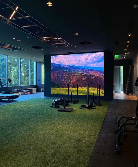 Gym Designs, Gym Space, Boutique Gym, Sports Facility, Dream Gym, Gym Center, Ranch House Designs, Gym Pilates, Gym Setup