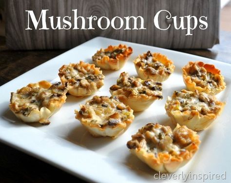 super bowl food ideas appetizers | mushroom-cups-appetizer-recipe-cleverlyinspired-3_thumb Mushroom Cups, Mushroom Tartlets, Mushroom Appetizers, Superbowl Appetizers, Superbowl Party Food, Appetizer Bites, Super Bowl Food, Finger Food Appetizers, Party Food Appetizers