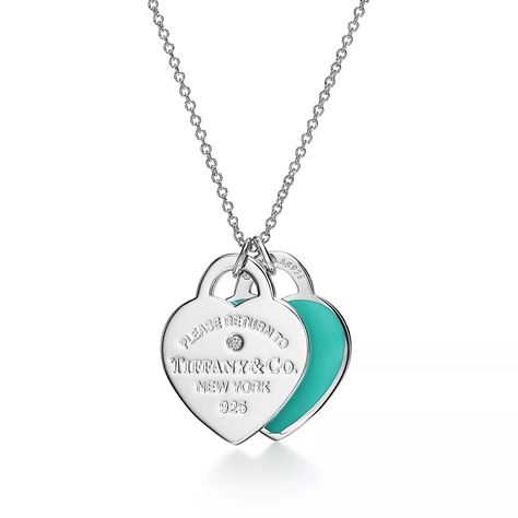 Colar Tiffany E Co, Tiffany Jewelry Necklace, Blue Jewlery, Tiffany Setting, Small Heart Necklace, Tiffany And Co Necklace, Delicate Necklaces, Return To Tiffany, Heart Necklace Diamond