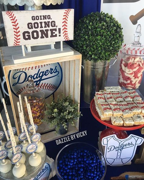 ⚾️LA Dodgers Themed Candy Dessert Buffet⚾️ by @dazzlebyvicky #candybar #candytable #desserttable #dessertbuffet #dessertstation #ladodgers… Dodgers Baby Shower Ideas, La Dodgers Birthday Party, Dodger Party, Dodgers Birthday Party, Dodgers Party, Baseball Theme Birthday, Ninjago Birthday Party, Baseball Baby Shower Theme, Ballerina Baby Showers