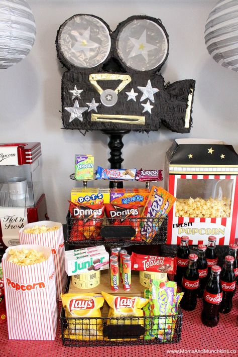 Planning a movie night party? We have loads of fun ideas for your concession stand, decorating, dinner ideas, party favors and more! Movie Night Birthday Party, Movie Birthday Party, Movie Night Snacks, Sleepover Birthday Parties, Backyard Movie Nights, Backyard Movie, Movie Night Party, Movie Birthday, Fun Sleepover Ideas