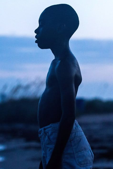 10 of This Year's Oscar Winners You Can Watch Right Now Man Watching Tv, Tv Photography, Barry Jenkins, Movie Shots, Film Inspiration, Oscar Winners, Cinematic Photography, Film Stills, Film Movie