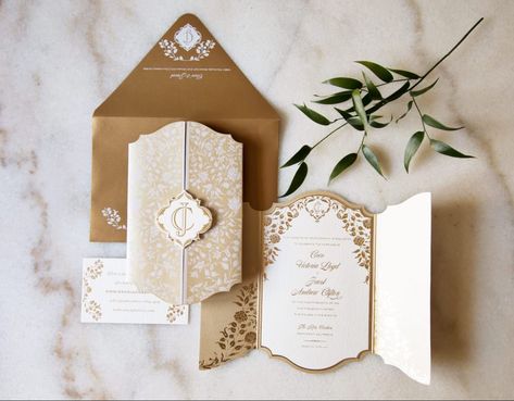 Secret Garden Wedding Invitations, Secret Garden Theme, Wedding Invitation Posters, Secret Garden Wedding, Garden Wedding Invitations, Beautiful Wedding Decorations, Traditional Wedding Invitations, Luxury Invitation, Luxury Wedding Invitations