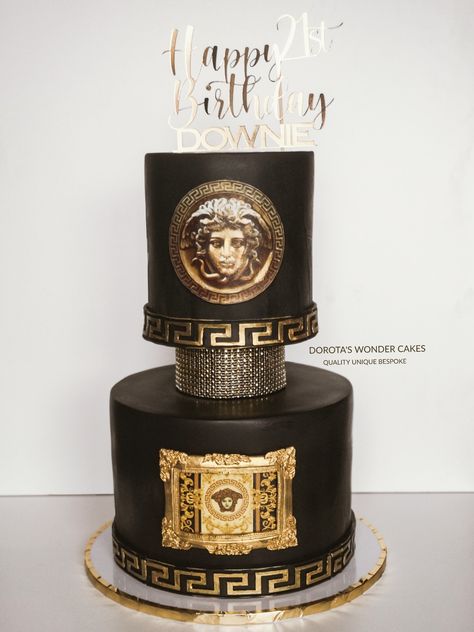 Versace Cake, Rodjendanske Torte, Black And Gold Cake, Chanel Cake, Paris Cakes, Black And Gold Wedding, Luxury Cake, Elegant Birthday Cakes, Cupcakes Decorados