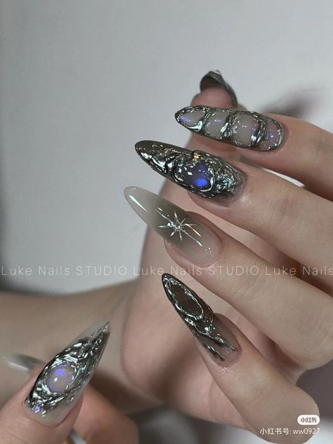 nails, manicure, nail inspo, manicure idea, маникюр, ногти, маникюр идеи, маникюр дизайны, маникюр на длинные ногти, nail art, дизайн ногтей Evangelion Nails, Cybersigilism Nails, Y2k Nail Designs, Nail Y2k, Designs For Short Nails, Punk Nails, Edgy Nails, Pointed Nails, Grunge Nails