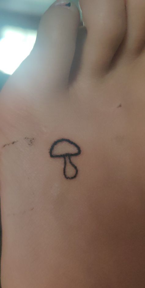 Small Cute Stick And Poke Tattoos, Spiritual Stick And Poke Tattoo, Cute Stick And Pokes, Mushroom Stick And Poke, Edgy Stick And Poke Tattoo, Small Mushroom Tattoo, Easy Stick And Poke Tattoo, Stick And Poke Tattoo Ideas, Thigh Tats