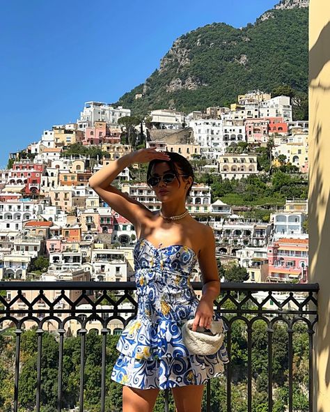 Amalfi Coast Outfits, European Summer Vacation, Coast Outfit, Positano Italy, Amalfi Coast Italy, Italy Outfits, Italy Photo, European Summer, Bora Bora