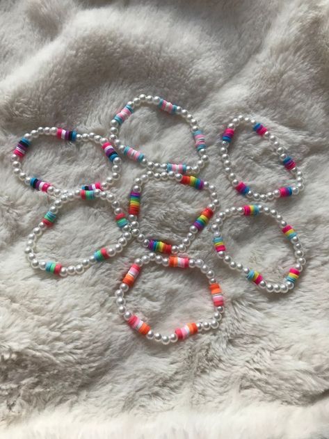 Pride Jewelry Diy, Bracelets Preppy, Pride Bracelets, Bracelets Kandi, Diy Kandi Bracelets, Pony Bead Bracelets, Diy Beaded Rings, Pride Jewellery, Pride Bracelet