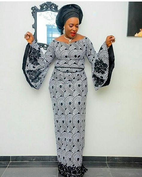 @nIiviannated #asoebispecial #asoebi #speciallovers #wedding #makeover #headgear #facebeatby @kekakekas Black And White Asoebi Styles, Blouse Lace Styles, Iro And Blouse Lace Styles Latest, Iro And Blouse, Lace Asoebi, Wedding Makeover, Traditional Women, Beautiful Ankara Styles, Style Africain