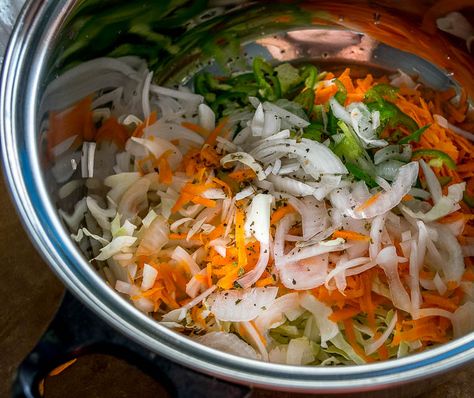 Pickled Jalapeno Cabbage Slaw, Mexican Pickled Cabbage, Mexican Pickled Carrots And Cauliflower, Pickled Cabbage Asian, Curtido Recipe, Fermented Napa Cabbage, Mexican Slaw, Honduran Recipes, Salvadorian Food