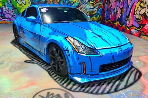 Hand-Painted Nissan 350Z Looks Like A Cartoon Drawing - 9GAG New Nissan Z, Best Small Cars, Best Hybrid Cars, Best Wagons, Best Electric Car, Nissan Z Cars, Car Paint Jobs, Japanese Sports Cars, Nissan Z