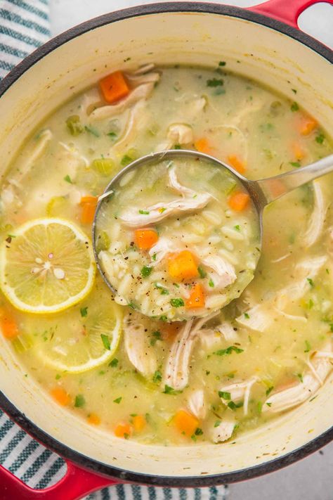 Lemon Orzo Soup, Lemon Chicken Orzo, Orzo Soup Recipes, Lemon Soup, Lemon Chicken Soup, Creamy Lemon Chicken, Orzo Soup, Greek Lemon Chicken, Chicken Orzo