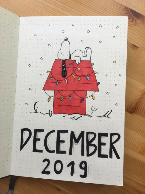 Christmas Notebook Ideas Journal Covers, Christmas Bullet Journal Cover, Christmas Drawings Cute, December Journal Cover, Snoopy December, December Bullet Journal Cover, Bullet Journal Month Cover, December Bullet Journal, Cute Christmas Ideas