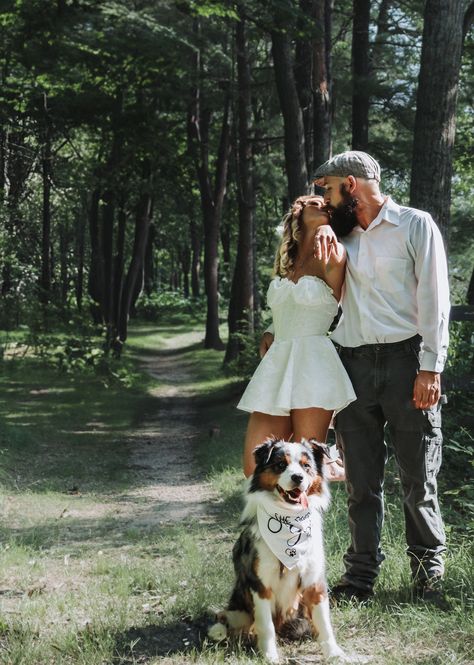 Engagement Shoot With Dogs Photo Ideas, Engagement Announcement Photos With Dog, Engagement Announcement With Dog, Engagement Photos Announcement, Dog Engagement Announcement, Engagement Session With Dog, Engagement Photos Poses With Dog, Engagement Photoshoot With Dog, Dog Proposal Ideas