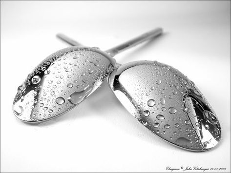 Silverware Photography, Utensil Photography, Element Photography, Reflective Objects, Kitchen Photography, Photography Lighting Setup, Photography Water, Glass Photography, Object Photography