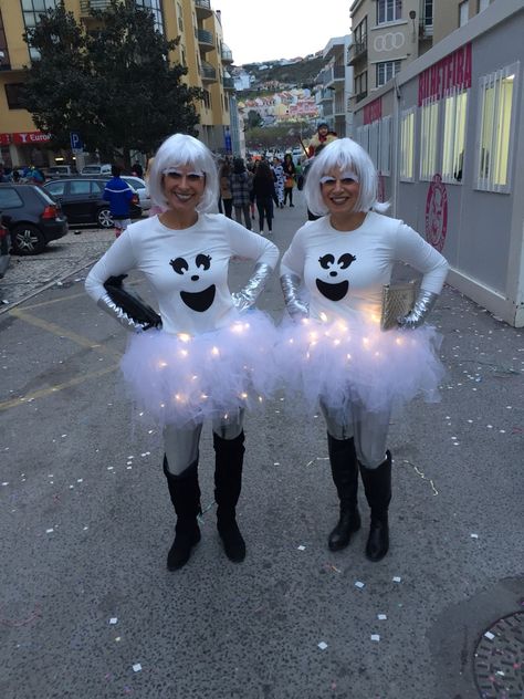 Ghost Costume Ideas For Women, Easy Ghost Costume Women, Ghost Woman Costume, Halloween Costumes With Lights, Cute Ghost Costume For Women, Tutu Halloween Costumes For Women, Adult Ghost Costume Woman, Light Up Ghost Costume, Diy Ghost Costume For Women