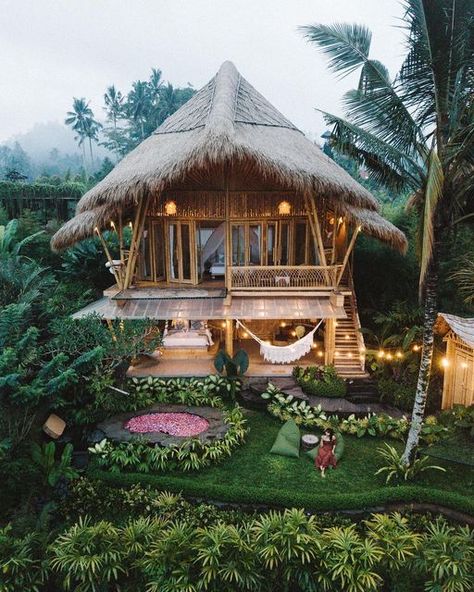 Tropical Houses Exterior Bali Style, Prefab Cottage, Tiny Living Room Ideas, Bamboo Villa, Mobile Home Decor, Tiny Living Room, Resort Design Plan, In My Own World, Farm Style House