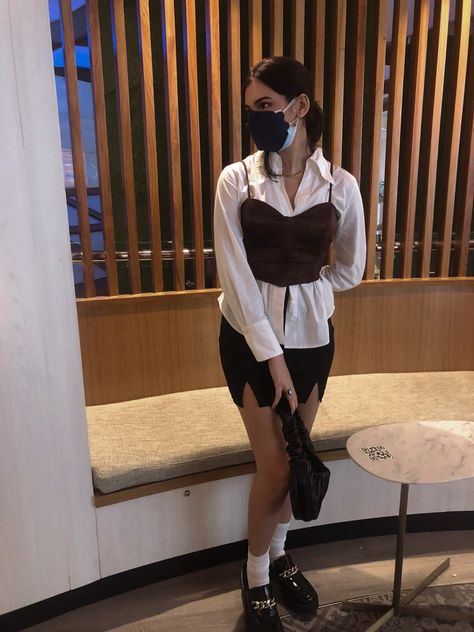 Corset Top Layered Outfit, Corset Top With White Shirt, White Shirt And Corset Outfit, White Shirt With Corset, Shirt And Corset Outfit, Brown Corset Outfit, Corset Over Shirt Outfits, Corset Dress Outfit, Black Skirt White Shirt