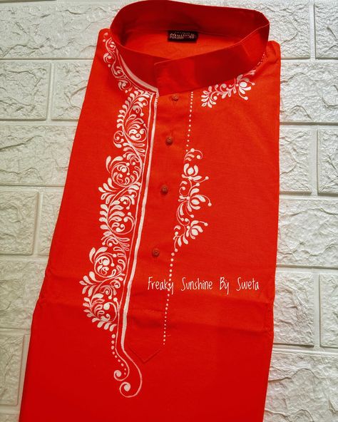 Neck Painting, Punjabi Design, Panjabi Design, Mandala Rangoli, Kolka Design, Paint Shirt, Painted Saree, Fabric Paint Shirt, Cloth Painting