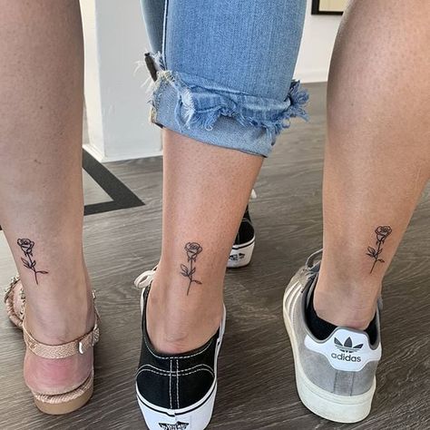 Matching Tattoos On Ankle, Bestie Tats, Matching Tattoo Ideas, Bff Tats, Matching Bff Tattoos, Matching Bff, Matching Best Friend Tattoos, Matching Sister Tattoos, Small Tattoo Ideas