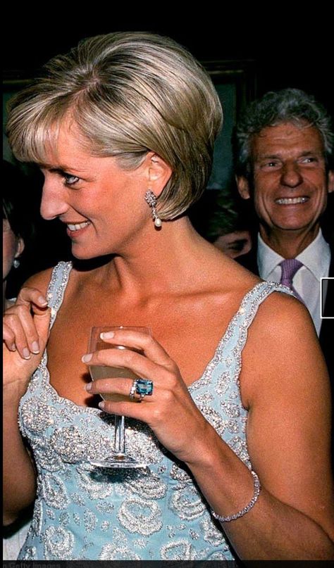 Meghan Markle Princess Diana Aquamarine and Diamond Ring | Etsy Royal Family Aesthetic, Morganite Engagement Ring Vintage, Princess Diana Ring, Royal Family Jewels, Diana Ring, Vintage Engagement Rings Art Deco, Gold Ring Engagement, Princess Diana Pictures, Family Jewels