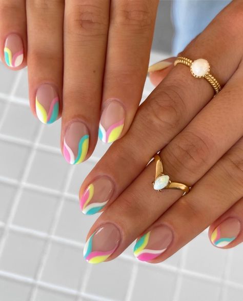 #nail design #nail inspo #elegant nails #nails #elegant nails #trendy nails #minimalist nails #cool nail inspo #nails idea #nude nail designs #graduation nails #summer nails #coffin nails designs #coffin nails #grad nails #summer toe nails #spring nails #nail ideas #nails acrylic #nail designs #nail inspo Uñas Color Coral, Teen Nails, French Tip Nail Art, French Tip Nail Designs, Short Gel Nails, Summery Nails, Cute Summer Nails, Vacation Nails, Thanksgiving Nails