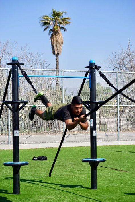 MoveStrong offers a obstacle course product line featuring the 20 foot horizontal rope climb station. Put your obstacle course training skills to the test with this popular station in OC racing are and military course design. Home Gym Obstacle Course, Playground Workout, Obstacle Course Training, Backyard Obstacle Course, Rope Climb, Fitness Trail, Ninja Warrior Course, Backyard Gym, Outdoor Fitness Equipment