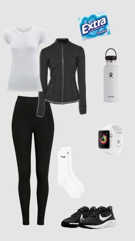 Rich Soccer Mom Outfit, Female Soccer Coach Outfit, Soccer Mom Fit, Soccer Mum Outfit, Soccer Mom Outfit Spirit Week, Soccer Mom Outfit, Everyday Outfits Fall, Shuffle Outfits, Spirit Days