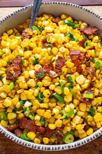 Sides for Grilled Pork Chops Pan Fried Corn, Bacon Fried Corn, Sides For Pork Chops, Side Veggies, Recipes Sides, Veggie Side Dish Recipes, Closet Cooking, Bacon Fries, Corn Dishes