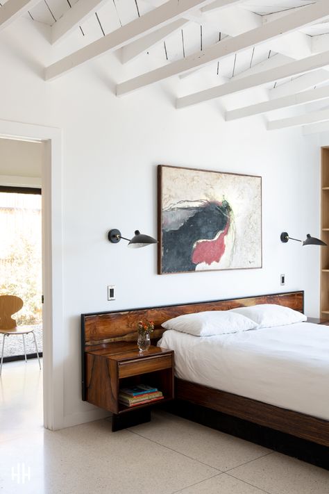 Mid Century Modern Main Bedroom, Mid Century Mens Bedroom, Midcentury Modern Primary Bedroom, Century Modern Bedroom, Mid Century Master Suite, Mid Century Modern Industrial Bedroom, Master Bedrooms Mid Century Modern, Coastal Mid Century Modern Bedroom, Mcm Bedroom Decor