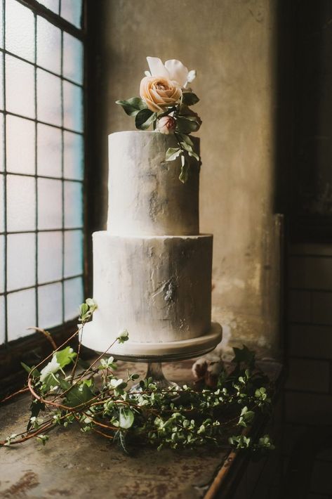 Icons at Albert Hall | A Celebration of Manchester and its place within the Wedding Industry Industrial Wedding Cake, Chic Wedding Cake, Industrial Chic Wedding, Feather Texture, Festival Bride, Big Cakes, Wedding Cake Inspiration, Calming Colors, Rustic Industrial