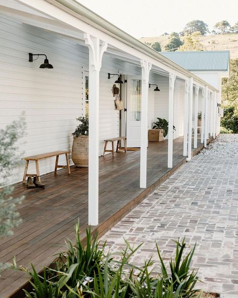 Front Verandah Styling, Side Verandah Ideas, White Queenslander Exterior, Queenslander Front Porch, Modern Farmhouse Exterior Australia, Front House Deck Ideas, White Brick House Front Door, Weatherboard Verandah, Narrow Verandah Ideas