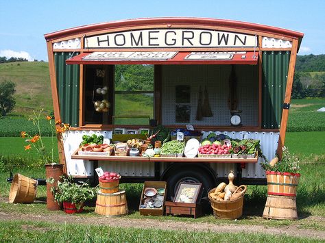 Roadside Culture Stand

Designed and built by Mineral Point artist Peter Flanary. Produce Stand, Vegetable Stand, Market Stands, Nutrition Sportive, Farm Store, Farm Market, Fruit Stands, Enchanted Home, Farm Shop