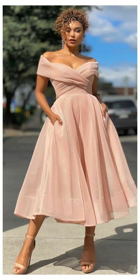 Best Wedding Guest Dresses, Pretty Prom Dresses, Stylish Wedding, Elegant Wedding Dress, Party Wear Dresses, Dresses To Wear To A Wedding, Guest Outfit, Classy Dress, Fancy Dresses