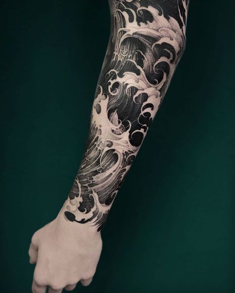 Japanese Waves Tattoo Sleeve, Blackwork Water Tattoo, Japanese Traditional Waves Tattoo, Japanese Tsunami Tattoo, Water Japanese Tattoo, Traditional Japanese Water Tattoo, Japanese Wave Tattoo Sleeve, Japanese Forearm Tattoos, Japanese Tattoo Black And White