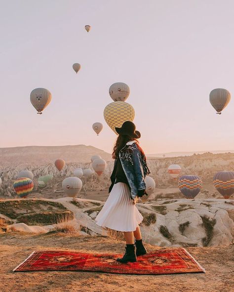 [ p i n t e r e s t ] : envytaaliyah✨ [ i n s t a g r a m ] : envy.taaliyah🌸 Museum Hotel, Turkey Destinations, Cappadocia Turkey, Cooking Turkey, Smoked Turkey, Turkey Travel, Marmaris, Hot Air Balloons, Air Balloons