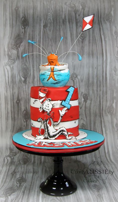 Dr Suess Cakes, Cat In The Hat Cake, Dr Seuss Cake, Cat In The Hat Party, Cake Decorating Kit, Dr Seuss Birthday Party, Hat Cake, Seuss Party, Dr Seuss Birthday