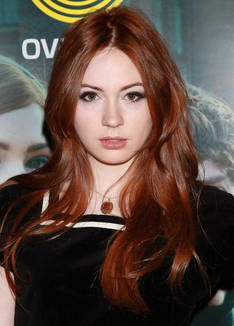 Karen Gillan smokey eye nude lip Karen Gilan, Karen Gillian, Fire Hair, Pretty Redhead, Karen Gillan, Hair Red, Redhead Beauty, Gorgeous Eyes, Inverness