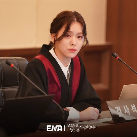 👉 🔗 Read: https://www.hancinema.net/photos-new-stills-added-for-the-upcoming-korean-drama-longing-for-you-170165.html #kdrama #KoreanDrama #Korea #Korean Kdrama 2023, Kwon Yul, Asian Family, Longing For You, Korean Entertainment, Sung Hoon, Waiting For You, Korean Drama, Detective