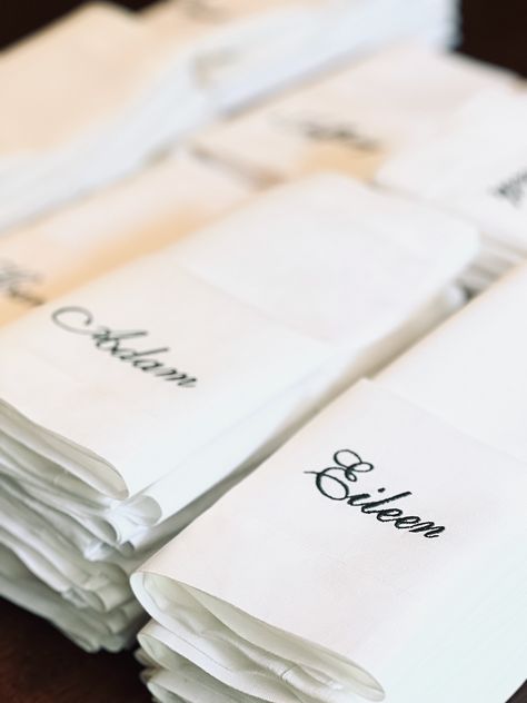 Personalized Wedding Party Name Cloth Napkins - Eleanor Set of 4 embroidered napkins (Need more? Please let us know!) No need for place cards with these personalized napkins! Other fonts available in wedding section. Napkins measure 20"x20" Machine embroidered Machine washable Embroidered Name Napkins Wedding, Wedding Embroidered Napkins, Napkin Wedding Ideas, Embroidered Napkins Wedding, Napkins Wedding Table, Embroidered Machine, Halloween Napkins, Random Products, Wedding Napkins Personalized