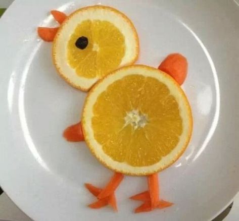 Fruit Recipes For Kids, Fruit Animals, Decorações Com Comidas, Food Art For Kids, Amazing Food Decoration, Cute Snacks, Easy Food Art, Fun Snacks For Kids, Fun Kids Food