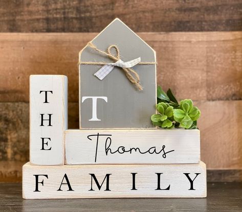 Diy Scrap Wood Gift Ideas, Farmhouse New Home Gift, Tier Tray Wood Blocks, Everyday Wood Decor, Tiny Scrap Wood Projects, Wood Craft Gift Ideas, Wood Craft Decor, Family Blocks Wooden Diy, Seasonal Wood Decor