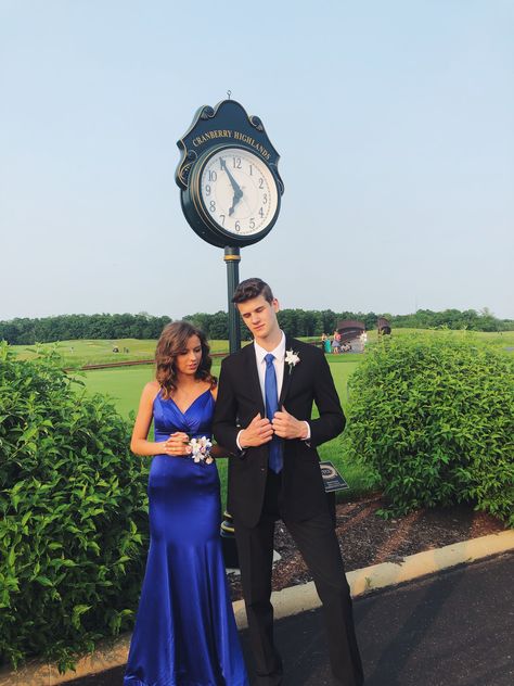 Prom Couples Blue, Matching Prom Outfits For Couples, Royal Blue Prom Couple, Blue Prom Couple, Prom Outfits For Couples, Matching Prom Outfits, Royal Blue Mermaid Prom Dress, Matching Prom, Prom Dress Royal Blue