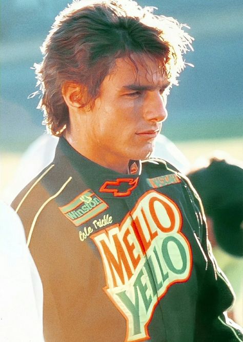 Young Tom Cruise Wallpaper, Tom Cruise Days Of Thunder, Tom Cruz 90s, Tom Cruise Teeth, The Outsiders Steve, Tom Cruise In Jerry Maguire, Cole Trickle, Tom Cruz, Tom Cruise Movies Posters