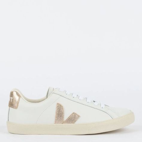 Vert Shoes, Veja Shoes, Shoe Wishlist, Dream Gift, Shoe Inspo, Dream Shoes, Winter Shoes, Dream Clothes, Shoe Game