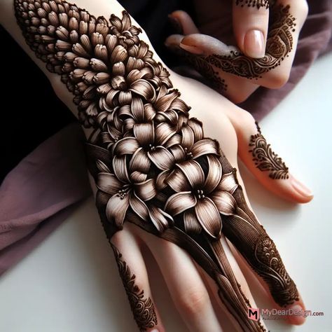 Hyacinth Flower Mehndi: 16 Designs for a Beautiful Look Floral Mehndi Designs Flower, Floral Mehndi Designs, Flower Mehndi Designs, Flower Mehndi, Floral Mehndi, Hyacinth Flower, Henna Inspiration, Floral Henna, Khafif Mehndi Design