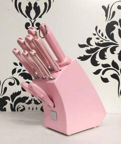 Pink Knives, Pink Knife, Hutch Furniture, Storage Island, Pink Apartment, Cutlery Organizer, Storage Hutch, Layout Kitchen, Pink Kitchen Decor