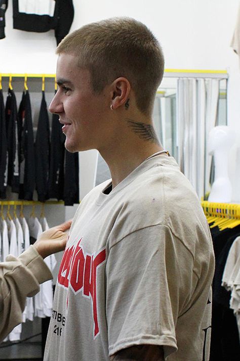 Justin Bieber Shaved Head, Justin Bieber Haircut Short, Punk Buzzcut Men, Haircut For Plus Size Men, 3 Guard Buzzcut, Buzzcut Asian Men, Justin Bieber Buzzcut, Asian Buzzcut Men, Boys Buzz Cut