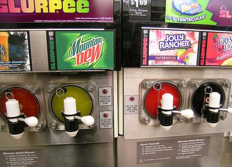 Slurpee Machine, 7 11 Aesthetic, 7 Eleven Slurpee, Bring Your Own Cup, Seven Eleven, Fast Food Items, Jolly Rancher, Vending Machines, 7 Eleven